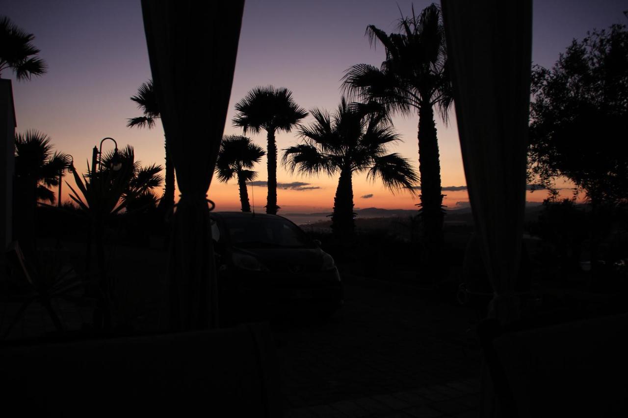 Punta Bianca Suite & Home Experience Agrigento Bagian luar foto